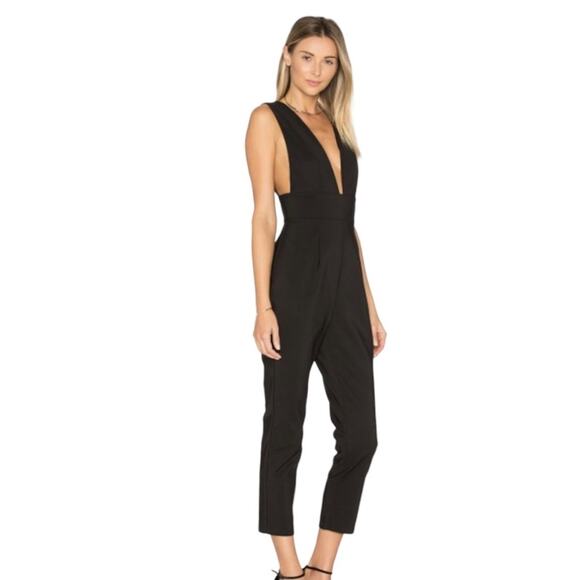 by the way Gloria Jumpsuit Womens Size S Black Low Deep V Neck Date Night Sexy - Picture 2 of 10